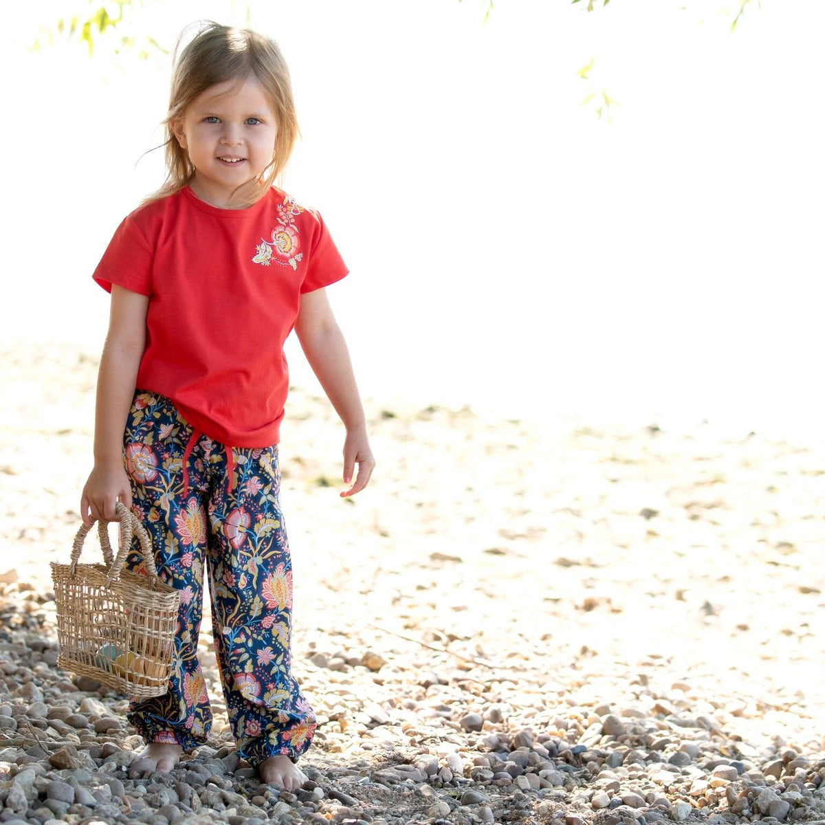 Shirt mit Blumenstickerei, tomato