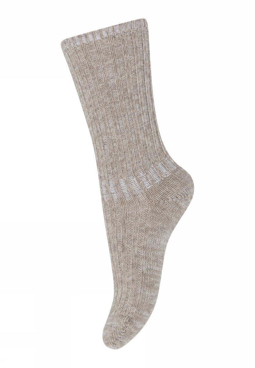 Beige gerippte Merinowollsocken Quinn von mp Denmark für Kinder mit temperaturregulierender und atmungsaktiver Merinowolle, erhältlich im Bärechind Winterthur.