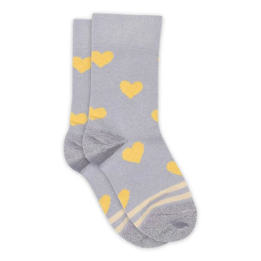 Baumwollsocken mit Herzmuster in lavender sky von MP Denmark, erhältlich im Bärechind Winterthur, Zürich, Schweiz.