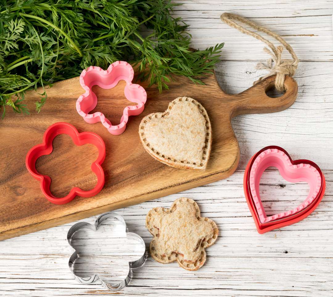 Lekkabox Sandwich Cutter, Herzchen & Blumen