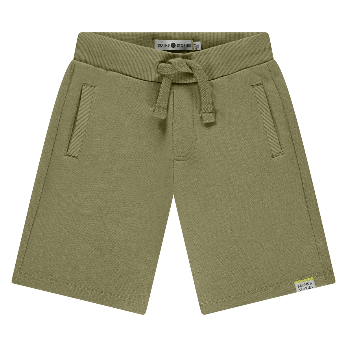 Boys Sweatshort Wide Fit Grass Grün von Stains and Stories nachhaltige Kinder Shorts Bio Baumwolle Kinderladen Winterthur
