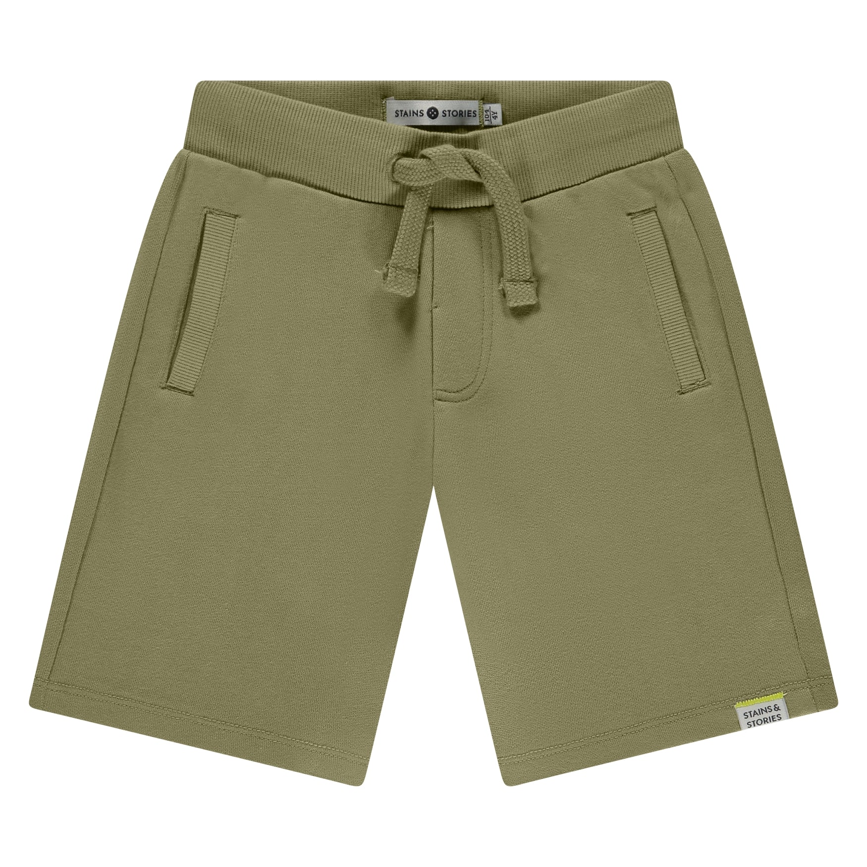 Boys Sweatshort Wide Fit Grass Grün von Stains and Stories nachhaltige Kinder Shorts Bio Baumwolle Kinderladen Winterthur