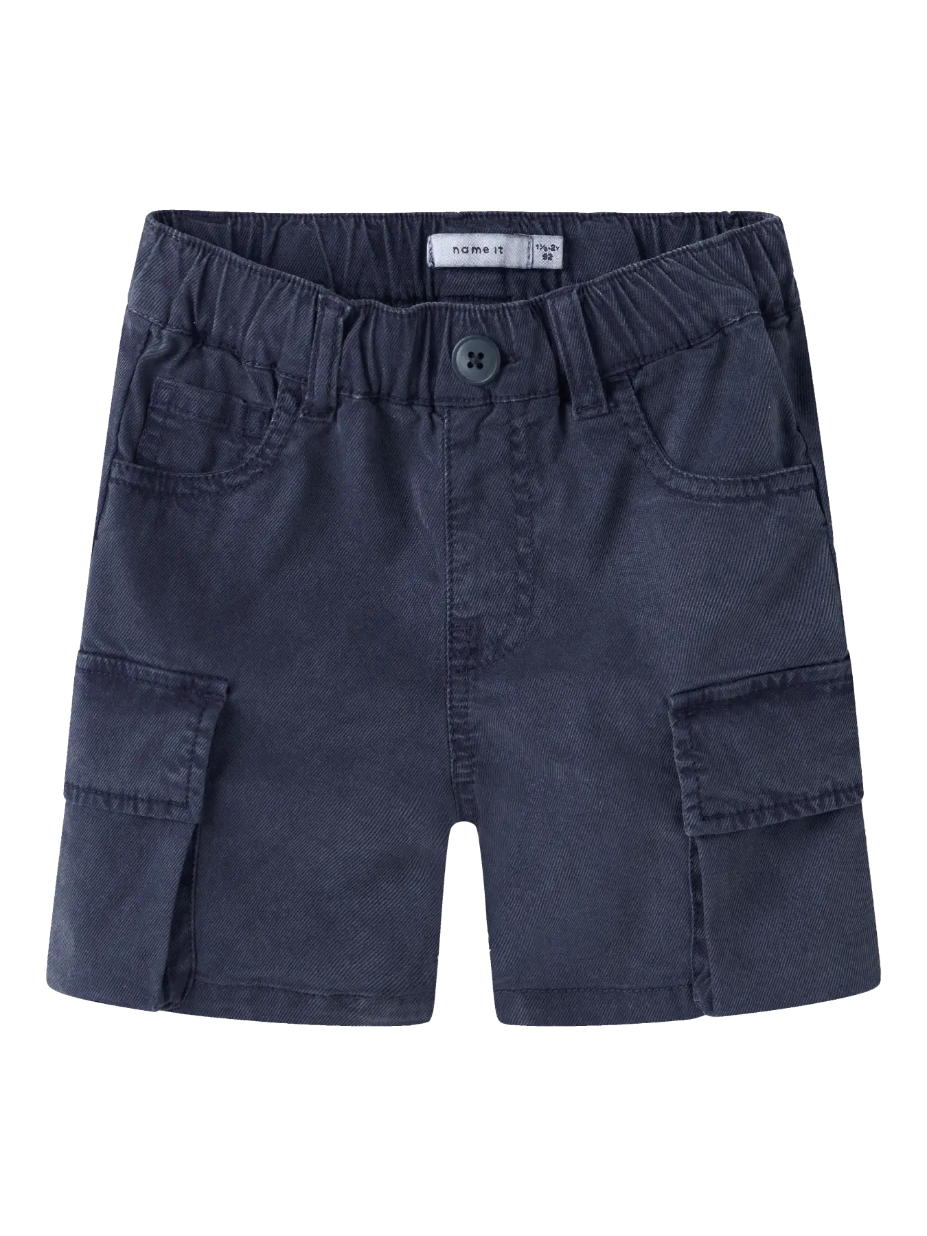 Dunkelblaue Cargo Shorts aus Baumwolle für Kinder von NAME IT, erhältlich im Bärechind Kinderladen Winterthur Zürich Schweiz