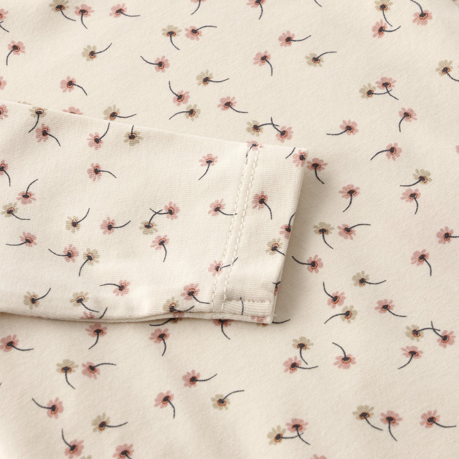 CeLaVi Bambus Body langarm Detail mit Blumen-Print für Babys, Bärechind Winterthur Zürich Schweiz