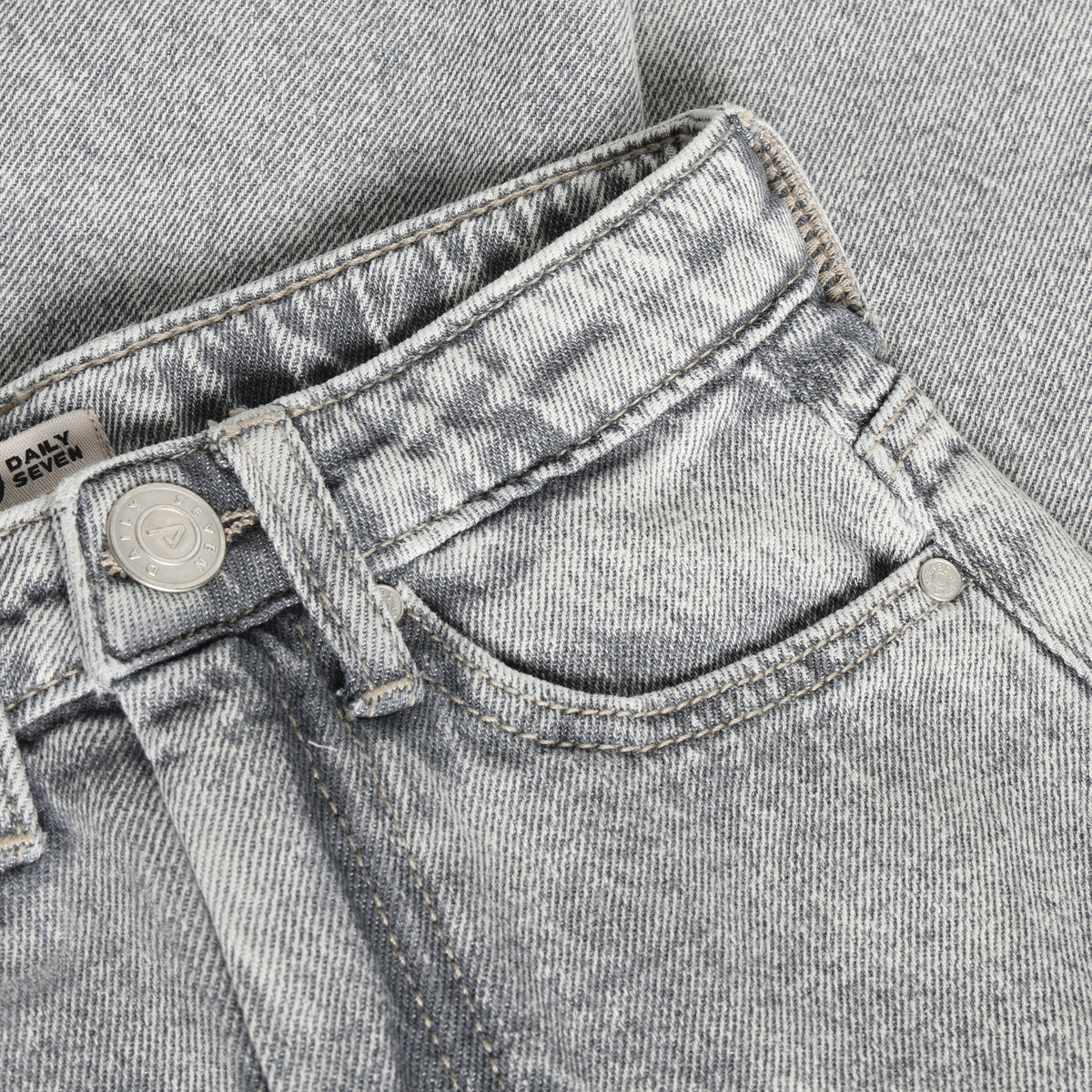 Daily Seven Barrel Fit Jeans Hellgrau bei Bärechind