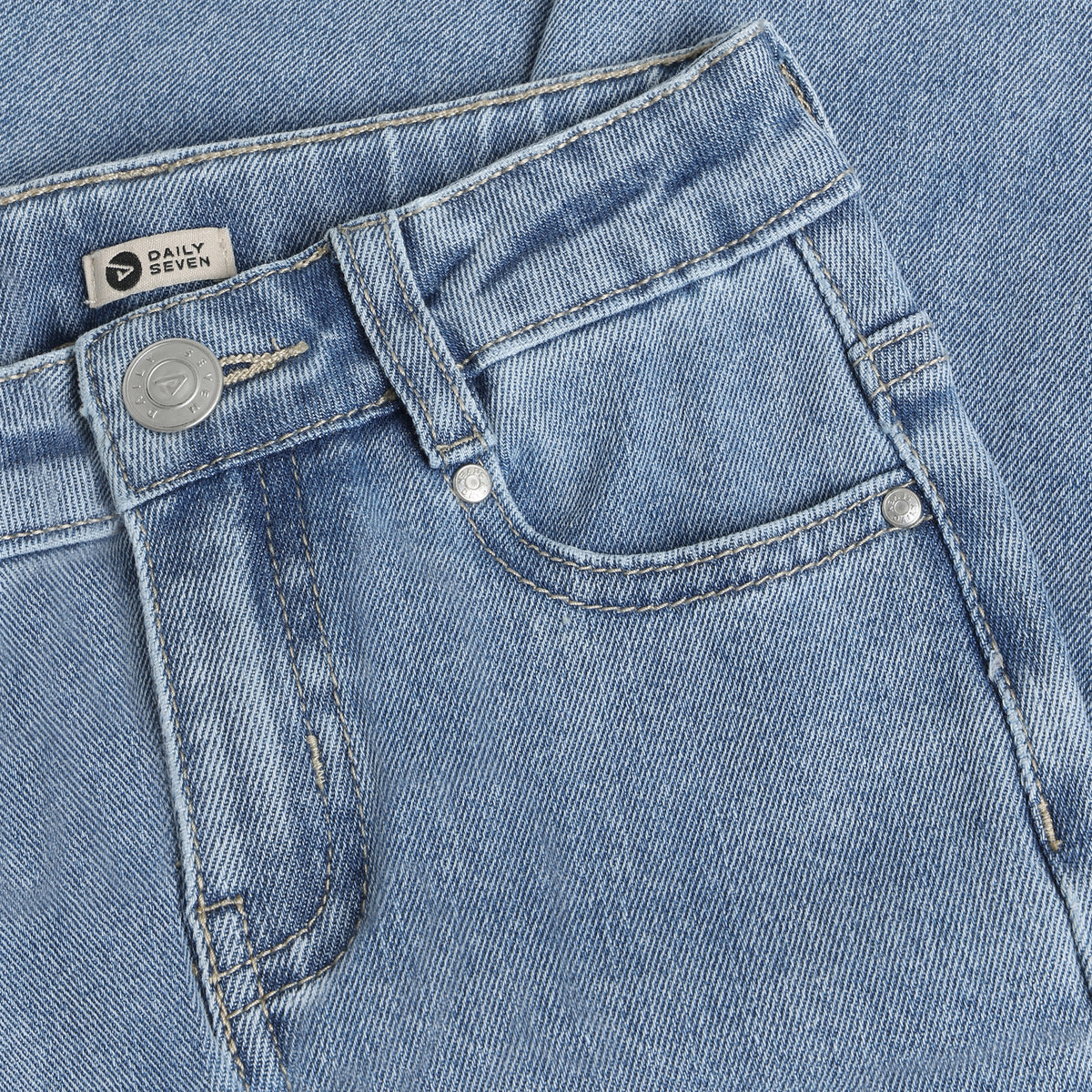 Daily Seven Straight Fit Jeans Dark Navy bei Bärechind