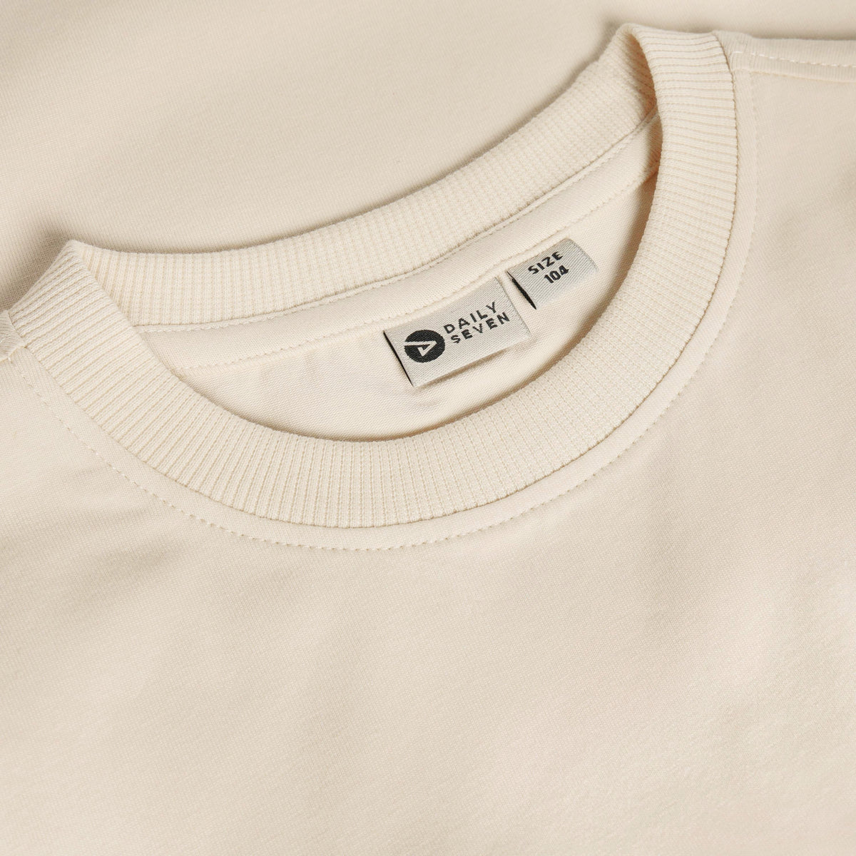 Daily Seven T-Shirt Basic Creme bei Bärechind