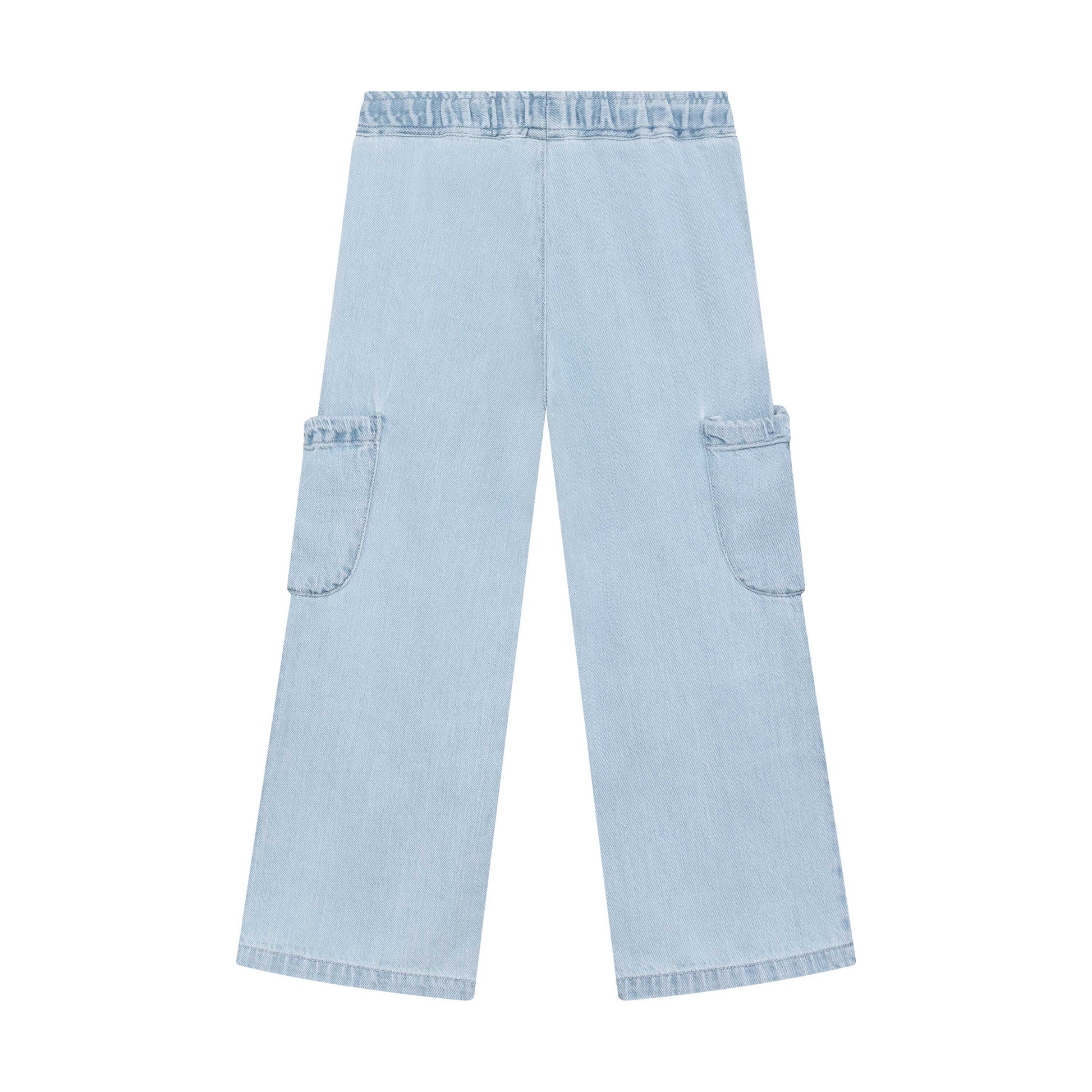 Rückansicht der Daily7Kids Denim Cargo Hose in Hellblau für Kinder