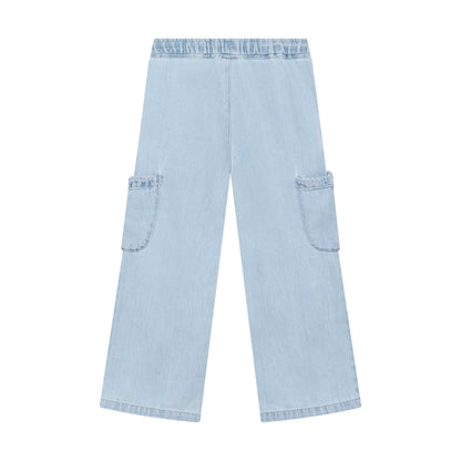 Rückansicht der Daily7Kids Denim Cargo Hose in Hellblau für Kinder