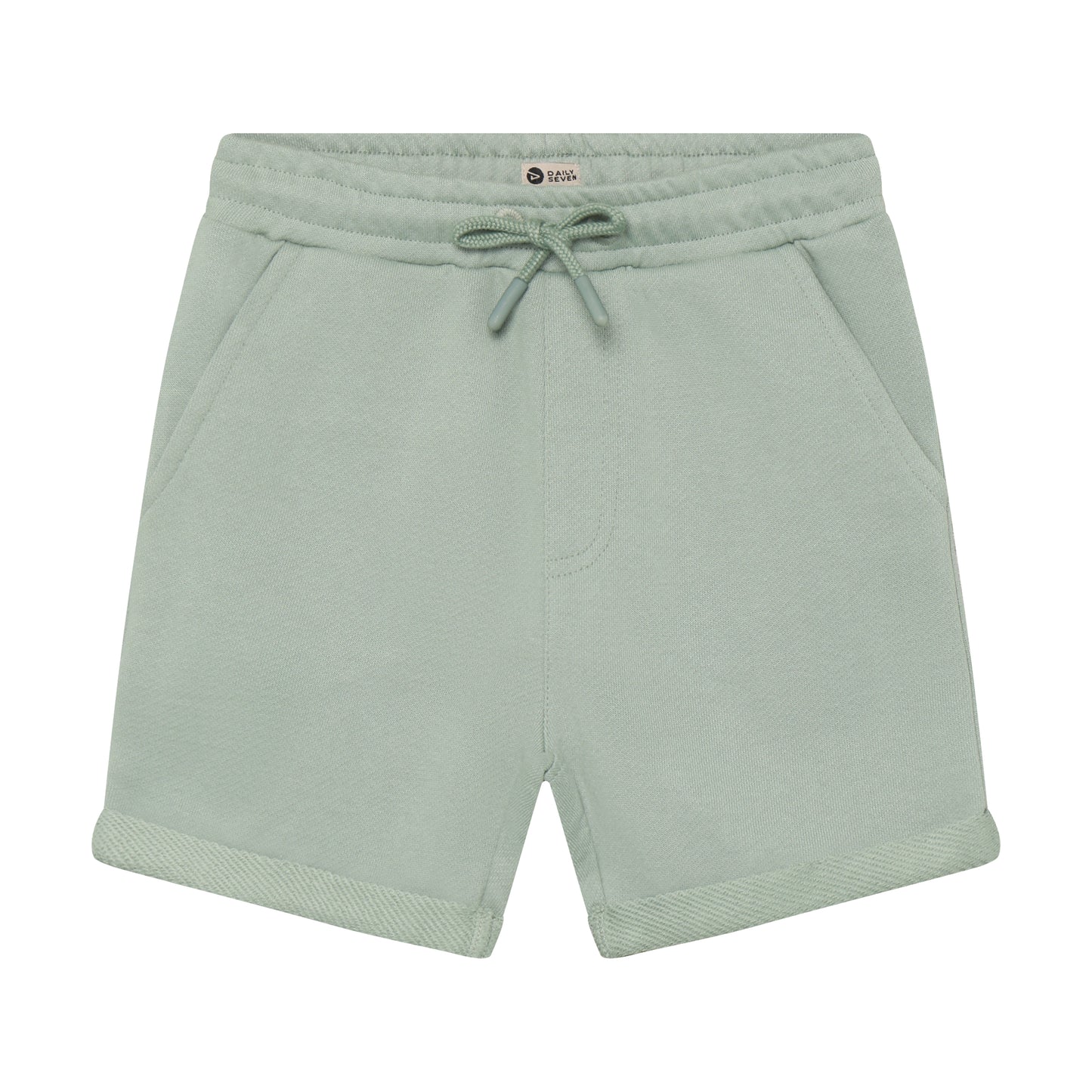 Bequeme Jogger Shorts für Kinder von Daily7Kids in Salbeigrün