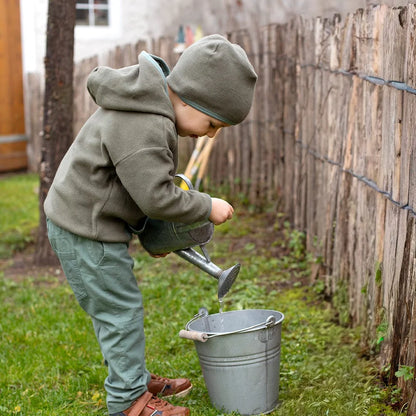 Enfant Terrible Kinderhose aus Bio-Baumwolle im Styling mit Pullover und Mütze, bei Bärechind