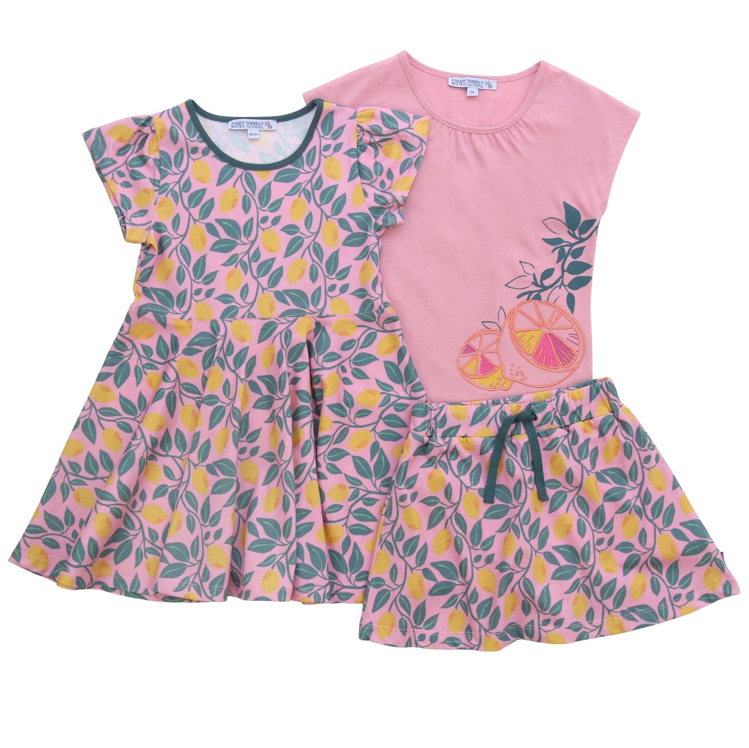 Kinder Outfit mit Hoserock und Kleid im Zitronenprint von Enfant Terrible im Bärechind Winterthur Zürich Schweiz.