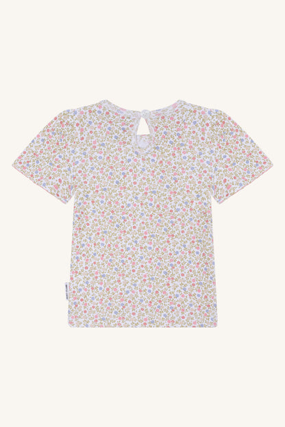 Hust&Claire Alma Blooming GOTS Baumwoll T-Shirt in Weiss mit Blumenmuster, Rückansicht, im Bärechind Winterthur, Zürich, Schweiz.