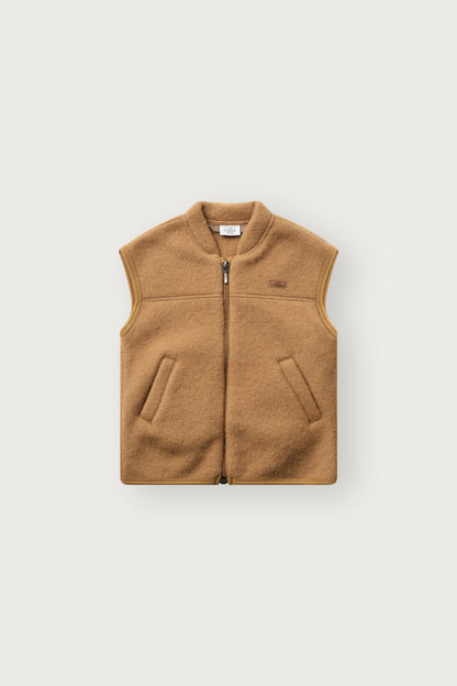 Emilo Merino Weste in Old Mustard, Vorderansicht