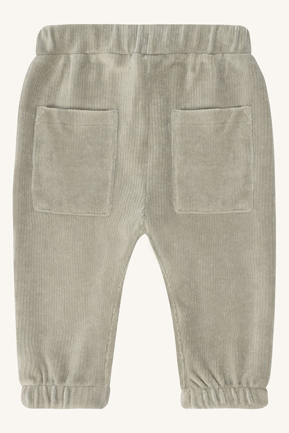 Hust & Claire Gus Babyhose aus Rippvelour in Forest Fog mit Gesässtaschen