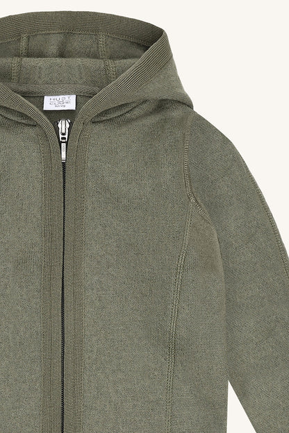 Detailansicht der Hust&Claire Ebba Wollwalk Jacke mit Kapuze und Reissverschluss bei Bärechind Winterthur, Zürich, Schweiz.