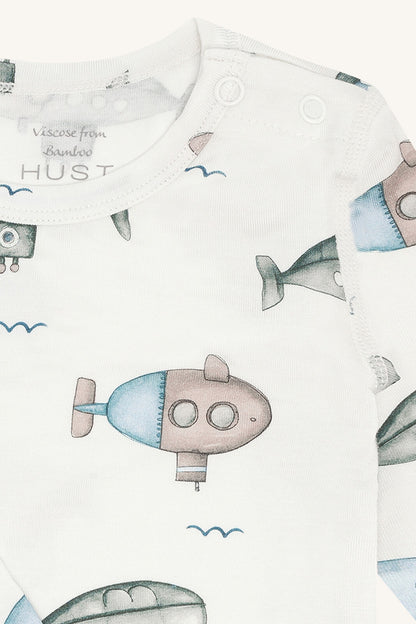 Detailansicht Hust&Claire Baby Body mit U Boot Muster im Bärechind Winterthur, Zürich, Schweiz