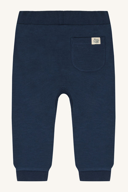 Jogginghose aus gebürsteter Bio-Baumwolle, ideal als Übergangshose mit Strumpfhose darunter