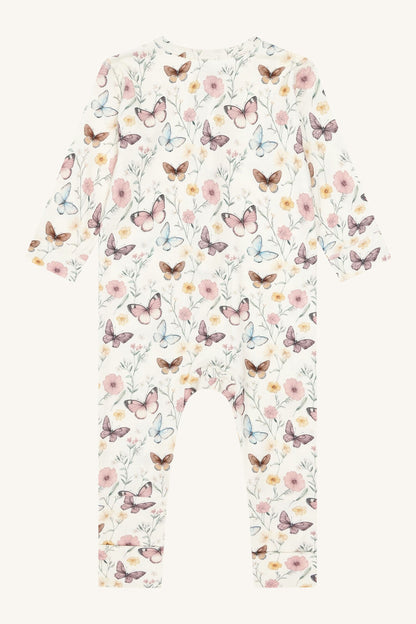 Hust&Claire Baby Overall mit Blumen und Schmetterlingen im Bärechind Winterthur, Zürich, Schweiz