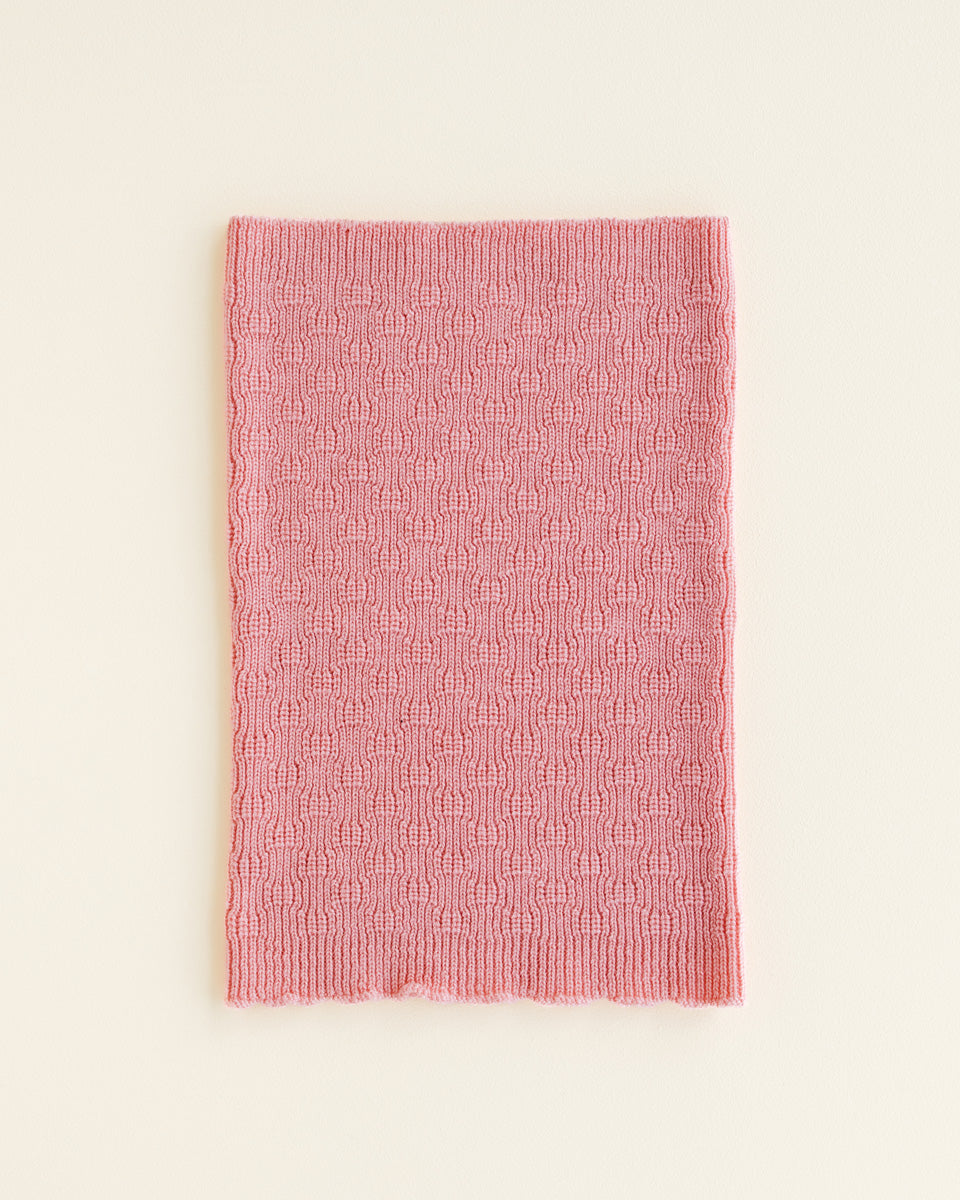 Hvid Gigi Loop Schlauchschal aus 100% mulesingfreier Merinowolle in Bubblegum Rosa, erhältlich bei Bärechind