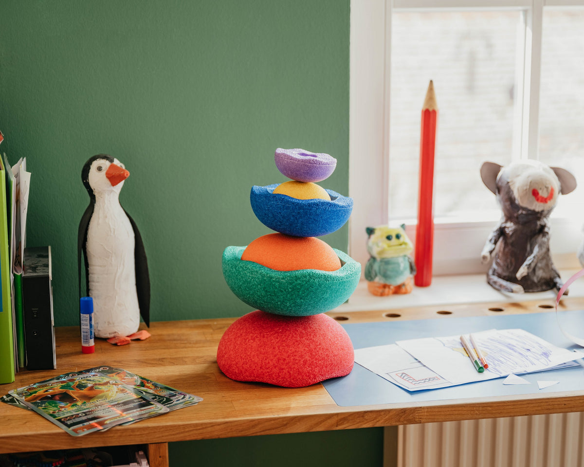 Stapelstein Inside Set als bunte Deko im Kinderzimmer – inspiriert zum Spielen für Chind in Winti