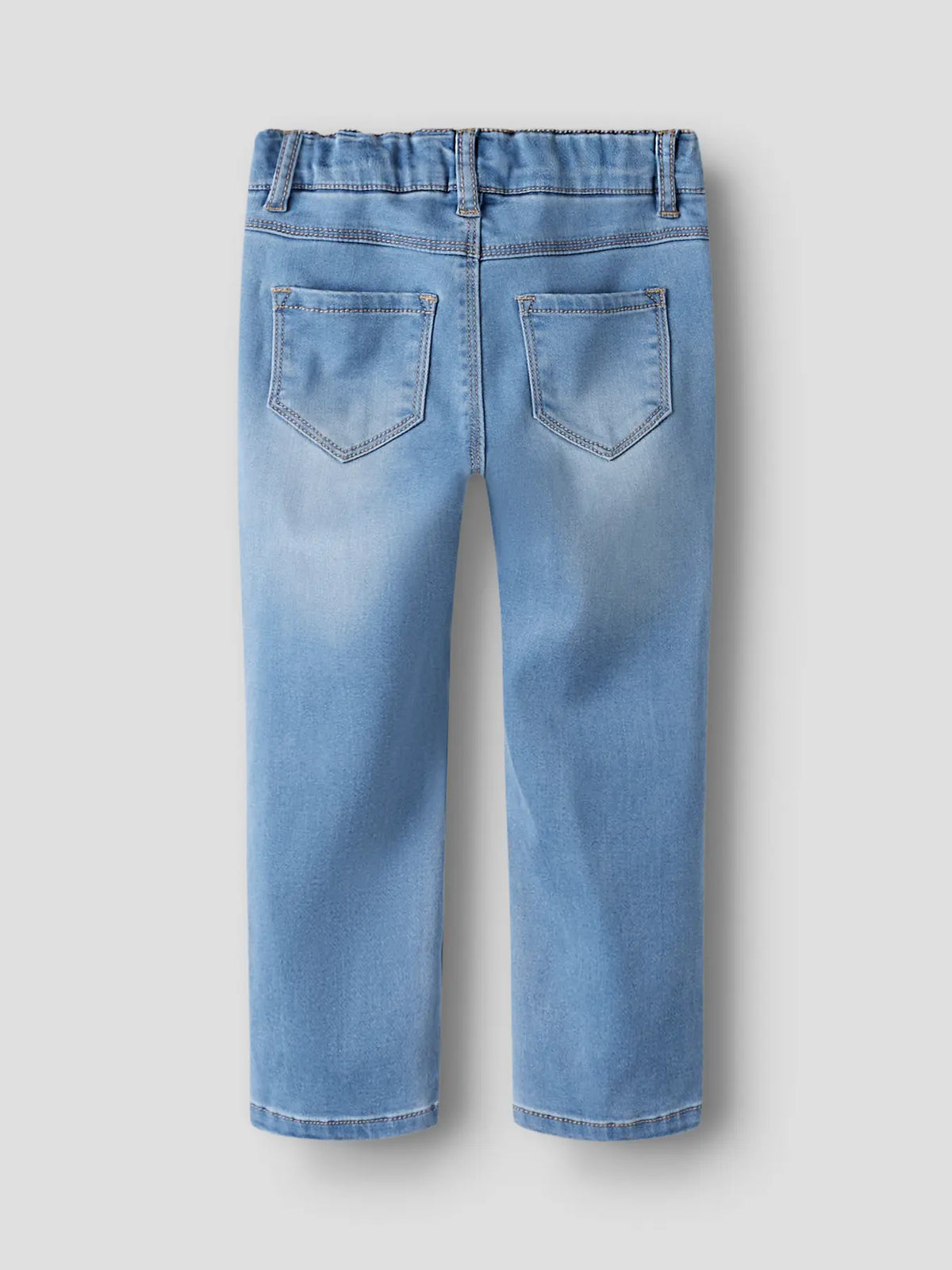  Rückansicht der NAME IT Kinder Jeans in hellblauer Waschung, im Bärechind Winterthur Zürich Schweiz erhältlich
