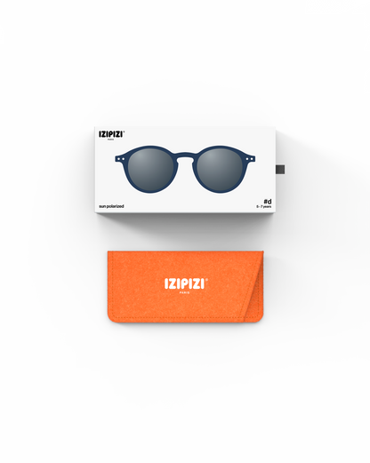 IZIPIZI Kinder Sonnenbrille 5-7 Jahren navy blue mit Verpackung und Etui – erhältlich bei Bärechind Winterthur