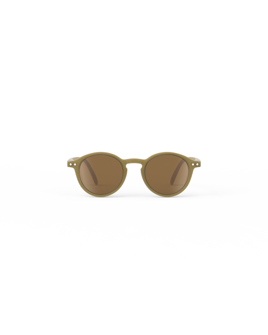 IZIPIZI Kinder Sonnenbrille Olive Frontansicht mit runden Gläsern – erhältlich bei Bärechind in Winterthur, Zürich, Schweiz