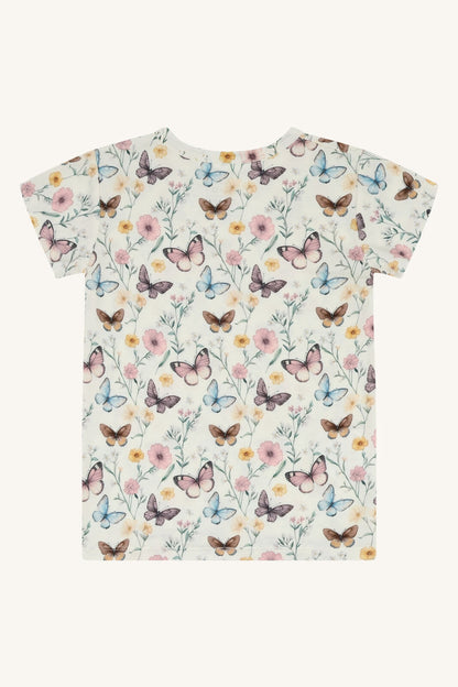 Sommerliches Kinder T-Shirt mit Blumen und Schmetterlingen aus Bio-Baumwolle für Mädchen