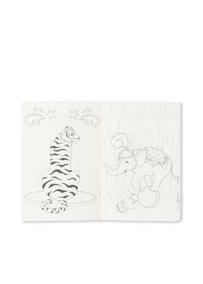 Schere und Lineal aus dem Bastelbox-Set