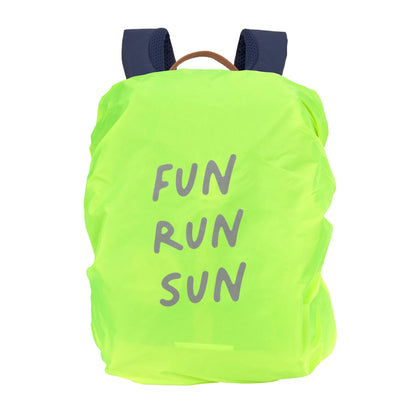 Integrierter Regenschutz für den Lässig Wanderrucksack in Navy mit Aufdruck Fun Run Sun, im Bärechind Winterthur.