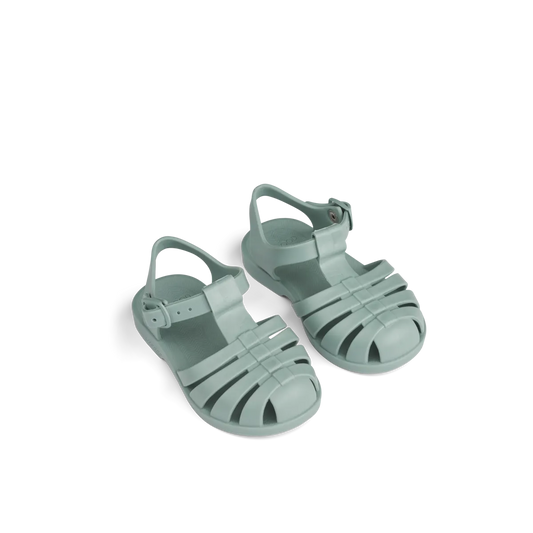 Liewood Kinder Sandalen aus EVA in grün, leichte Sommerschuhe für Kinder im Bärechind Winterthur Zürich Schweiz.