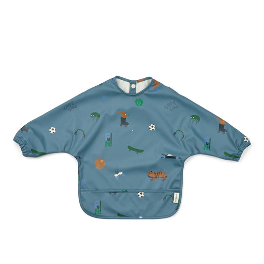 Liewood Merle Langarm-Lätzchen mit Strandmotiv Fun Beach für Babys – erhältlich im Bärechind Winterthur, Zürich, Schweiz.