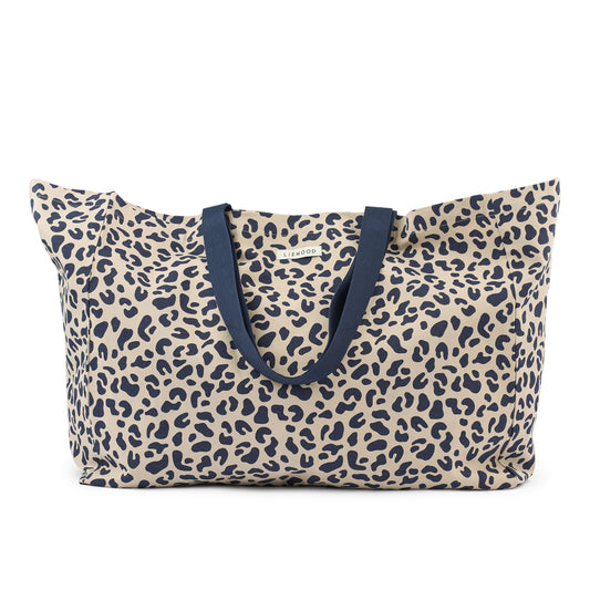 Liewood Strandtasche mit Leoparden Muster für Familien, Strand und Ausflüge im Bärechind Winterthur
