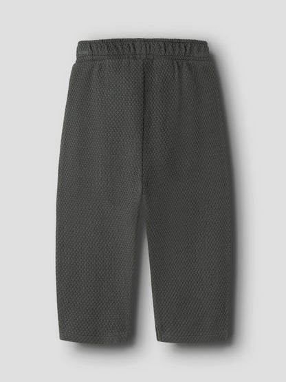 Baggy Hose mit elastischem Bund aus Baumwolle, Rückansicht in Kambaba