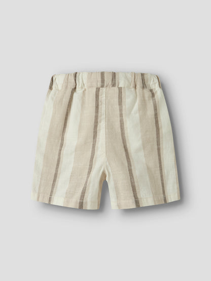 Rückansicht der Lil'Atelier Kinder Shorts mit Streifen bei Bärechind Winterthur, Zürich, Schweiz.