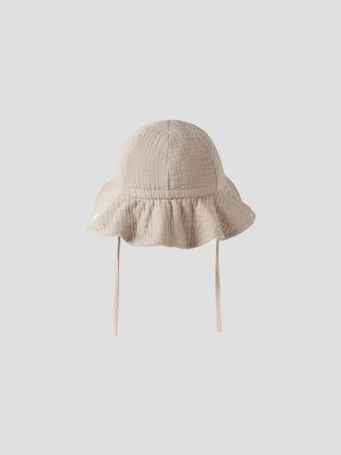 Beiger Sonnenhut mit Struktur aus Baumwolle von Lil’Atelier bei Bärechind in Winterthur, Zürich, Schweiz