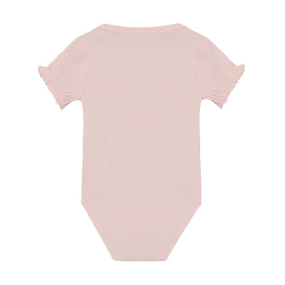 Rückansicht des Minymo Kurzarm Bodys in Rose aus Bio-Baumwolle im Bärechind Winterthur, Zürich, Schweiz