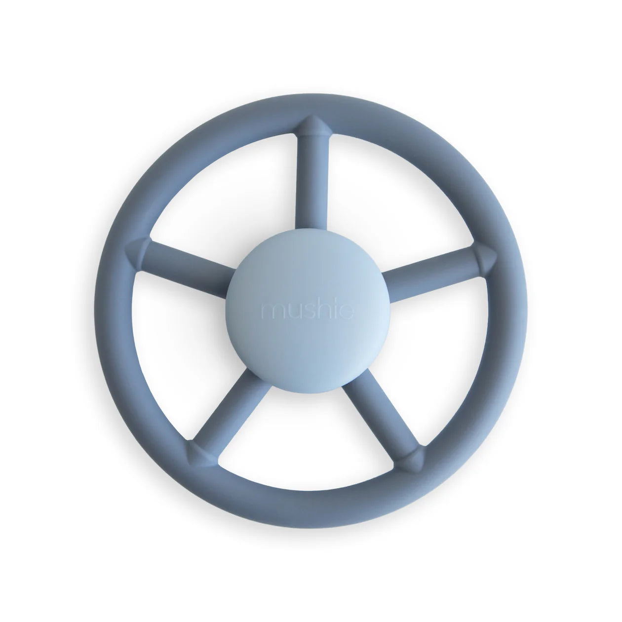 Mushie Lenkrad Spinner Toy aus Silikon in Blau – Baby Aktivitätsspielzeug mit Saugnapf, erhältlich im Bärechind Schweiz.