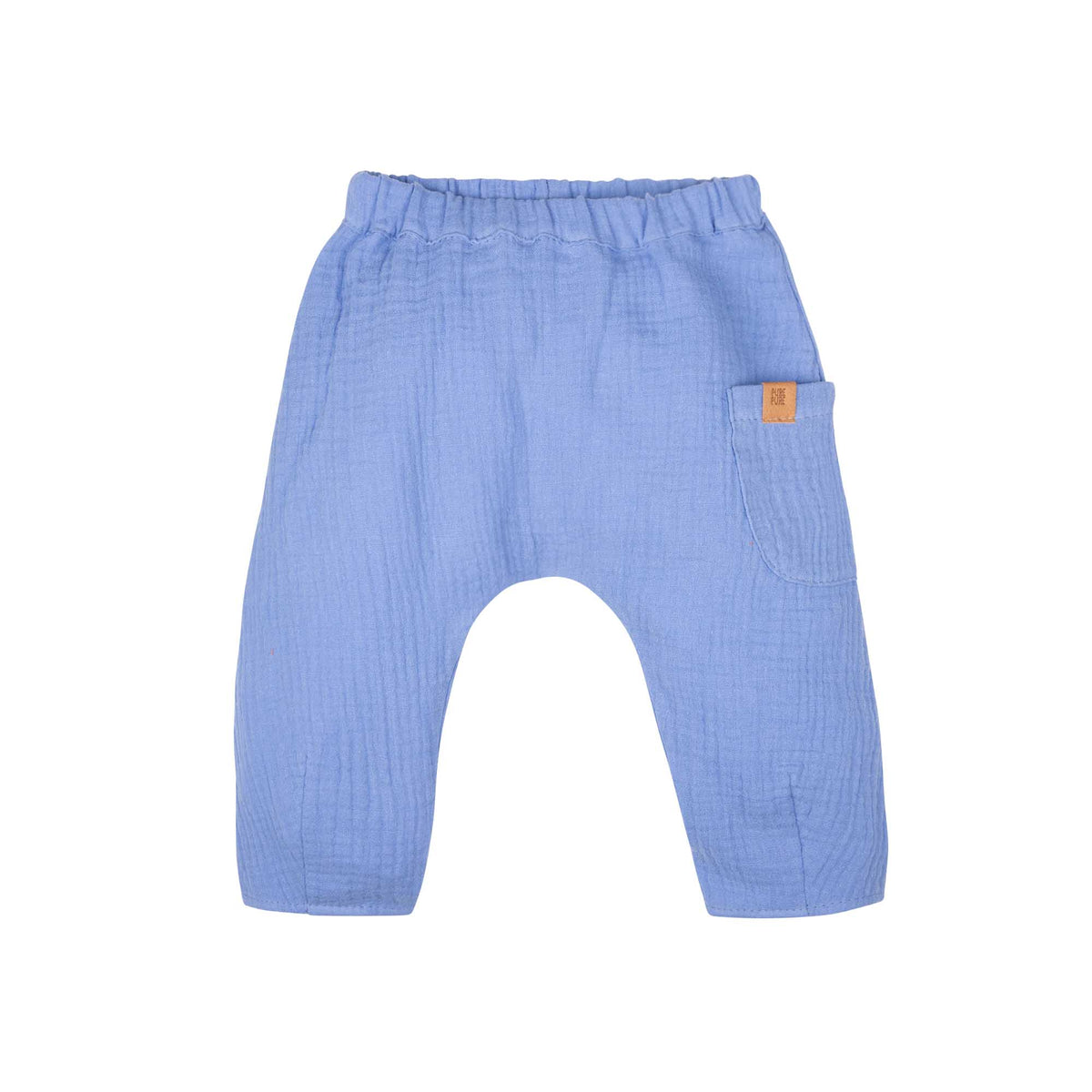 Musselin Hose aus Bio-Baumwolle in bluebell von Pure Pure by Bauer, erhältlich bei Bärechind in Winterthur, Zürich, Schweiz.