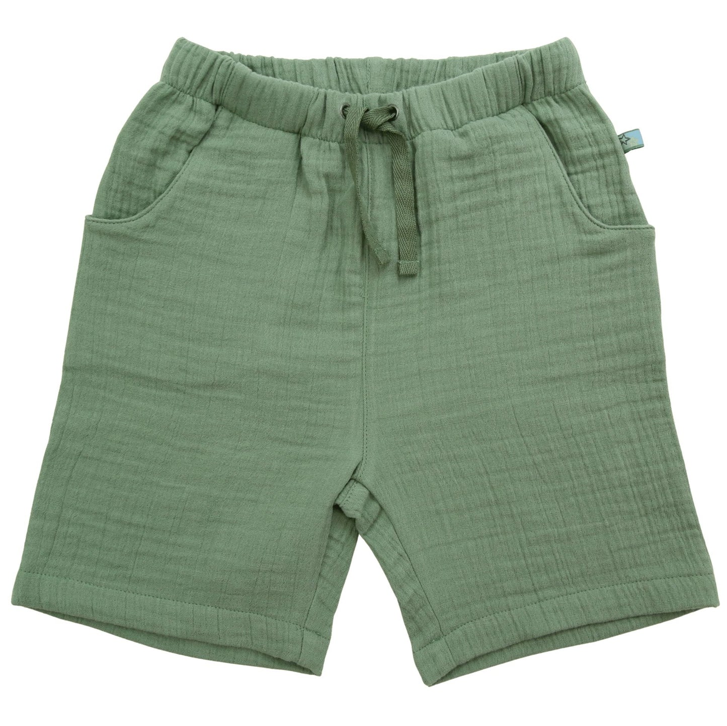Gruene Musselin Shorts aus Bio Baumwolle von Enfant Terrible im Bärechind Winterthur Zürich Schweiz.