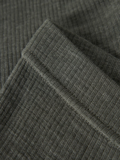 Bärechind, Name It Merino Leggings Mulled Basil, Detailansicht Rippstrick am Bein