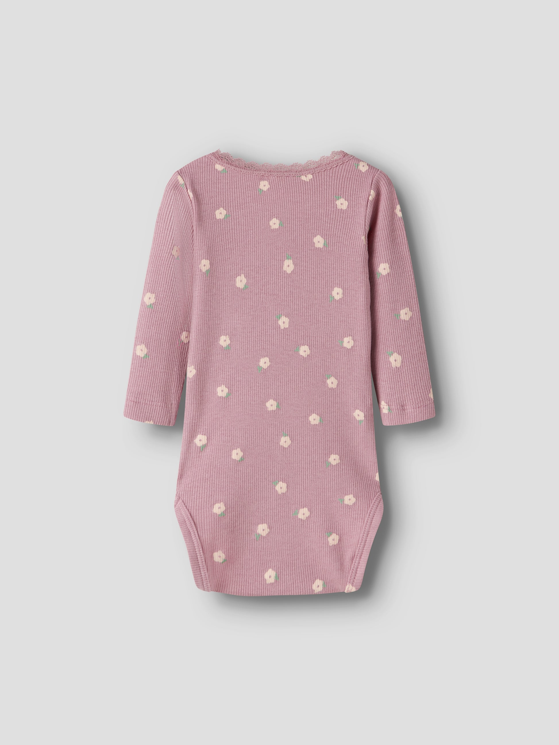Rückseite des NAME IT Ripp Bodys aus Baumwolle und TENCEL™ Lyocell in Altrosa mit Blumenprint für Babys