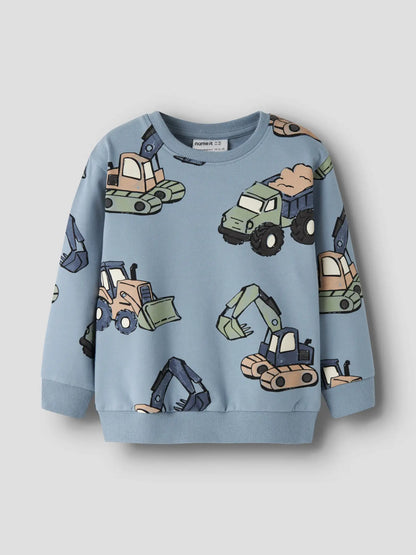NAME IT Sweatshirt in Blau mit Baggern und Baustellenfahrzeugen als Allover Print.