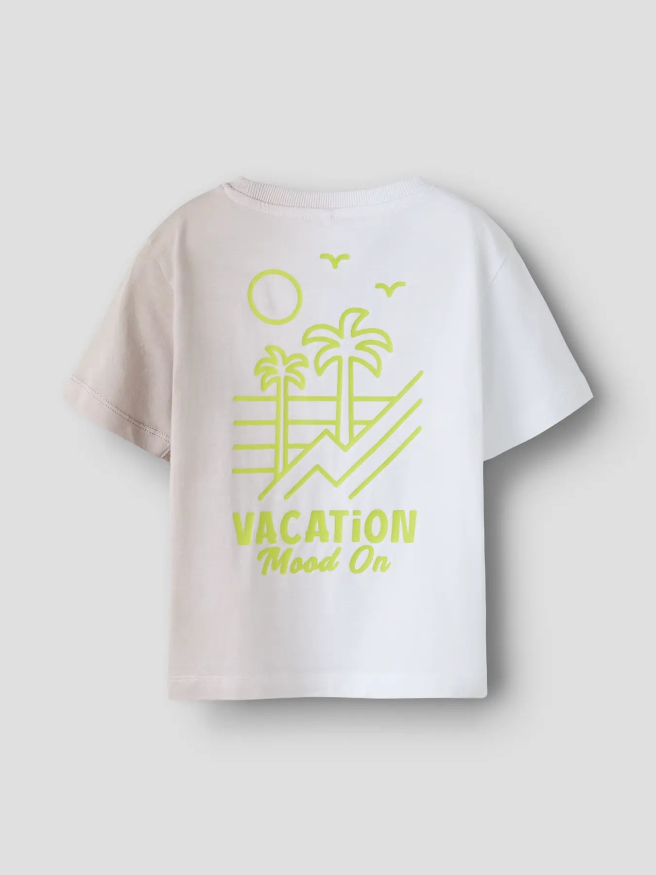 Beiges Kinder T-Shirt von NameIt mit Palmen Print aus Baumwolle, Bärechind Winterthur Zürich Schweiz kaufen