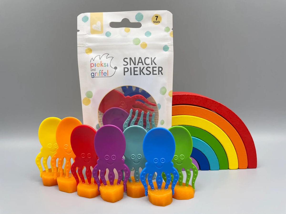 Die Snack Pikser Oktopus von Pieksi & Griffel in Regenbogenfarben machen Znüniboxen und Bento-Boxen im Alltag bunter. Erhältlich im Bärechind Winterthur.