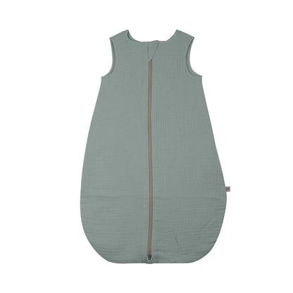 Schlafsack aus Musselin in Salbei von Pure Pure by Bauer – nachhaltige Babyausstattung in Winterthur, Zürich, Schweiz.