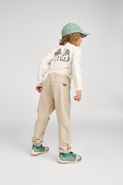 Reima BugProof Langarm T-Shirt Inista für Kinder – leichtes Outdoor Shirt mit Insektenschutz, erhältlich im Kinderladen Bärechind Winterthur Schweiz.