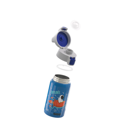 Detailansicht der Sigg Edelstahl Trinkflasche mit Astronaut Motiv und geöffnetem Verschluss im Bärechind Winterthur Zürich Schweiz