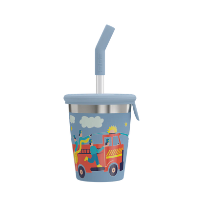 SIGG Kids Röhrli Becher aus Edelstahl 0.35L mit Feuerwehrmotiv und Silikondeckel. Erhältlich im Bärechind Winterthur, Zürich, Schweiz.